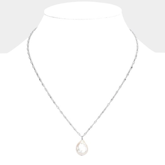 PEARL PENDANT NECKLACE - Picture 2 of 2